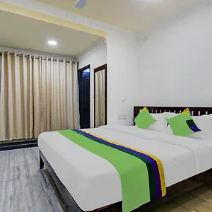 Hotel Treebo Jheel Mahal, Udaipur