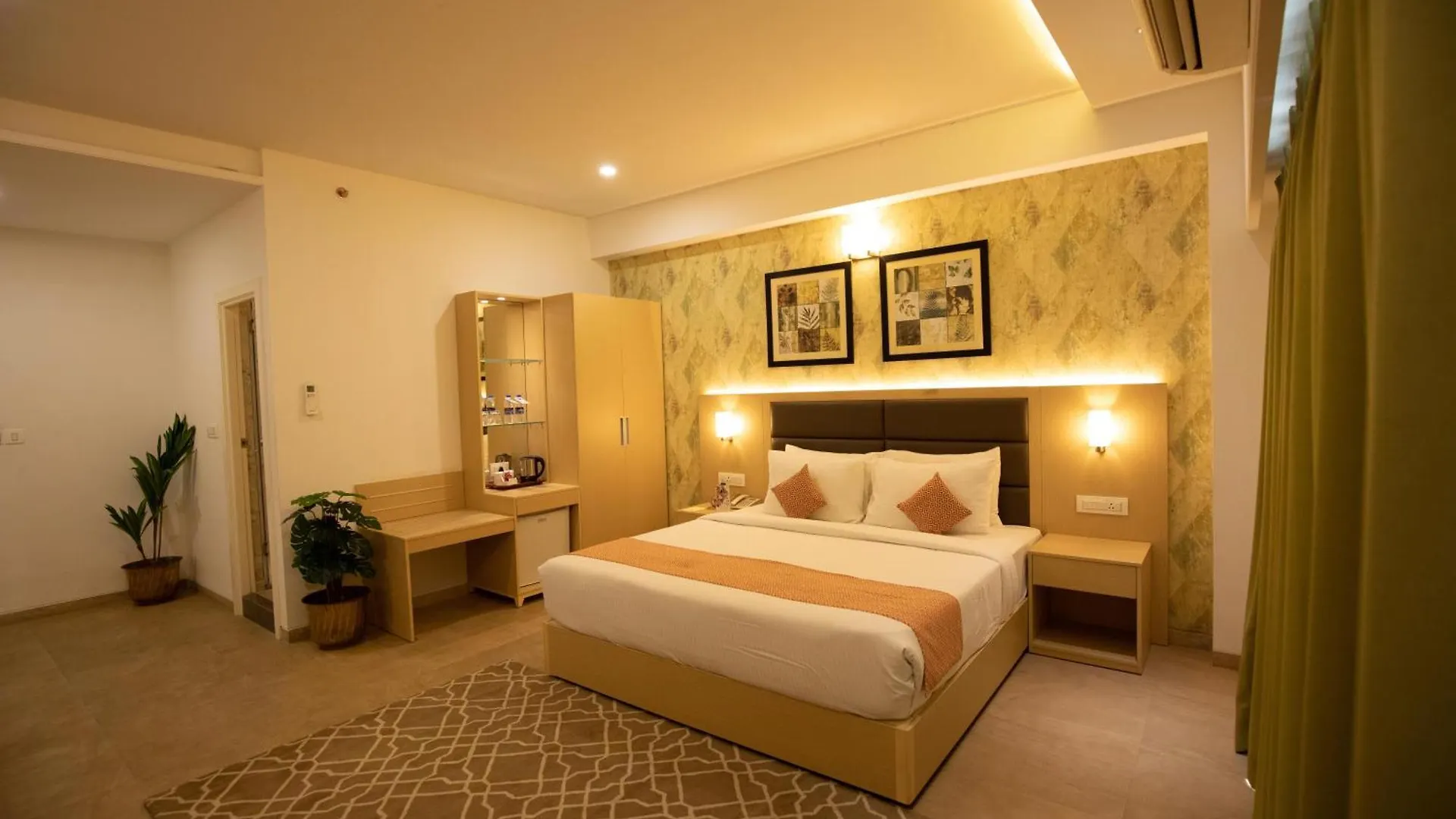 烏代浦 Shourya Residency酒店